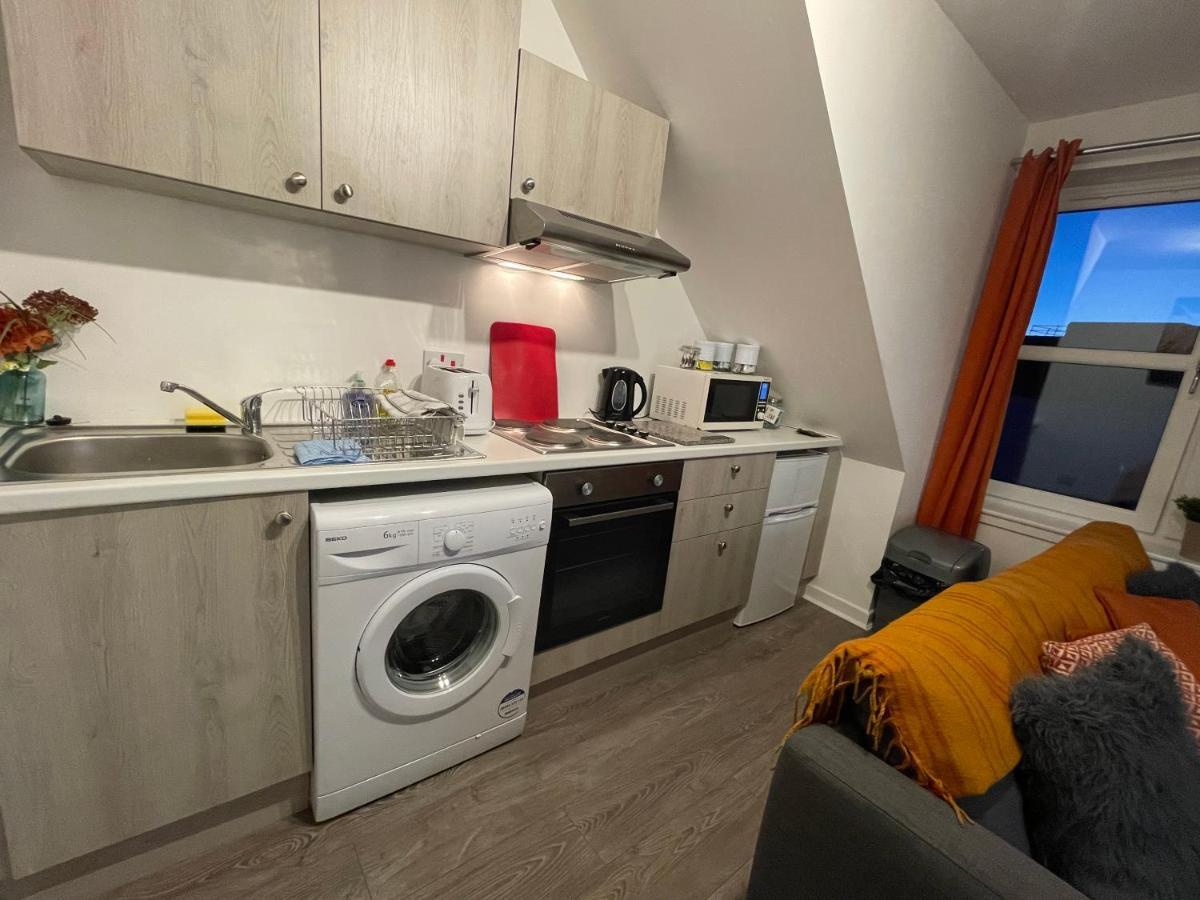 Appartamento Carvetii - Edward House D - 2 Dbl Bed 2Nd Floor Flat Dunfermline Esterno foto