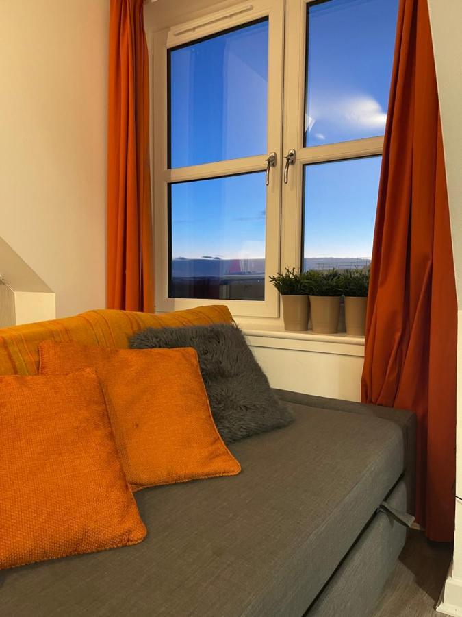 Appartamento Carvetii - Edward House D - 2 Dbl Bed 2Nd Floor Flat Dunfermline Esterno foto